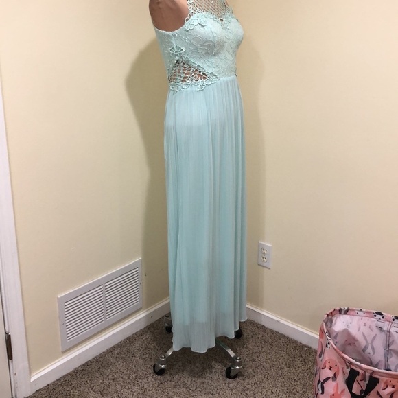 City Triangles Formal Maxi Dress Size 7 Pastel Aqua Blue Floral Lace Rhinestones - Picture 5 of 9